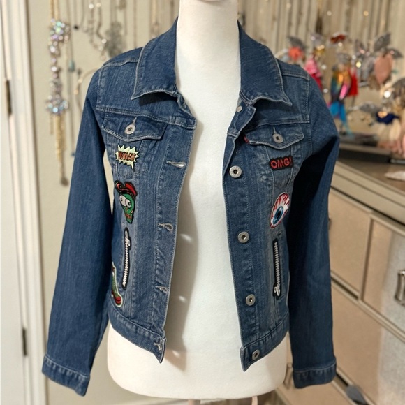 Levi’s Jean jacket - Picture 1 of 5